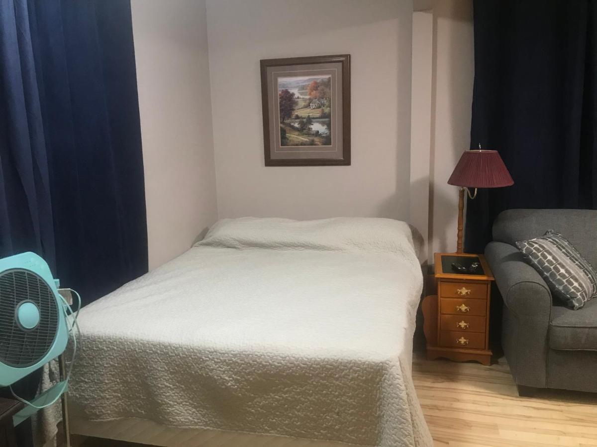 Port Burwell Earthquest Lodge מראה חיצוני תמונה